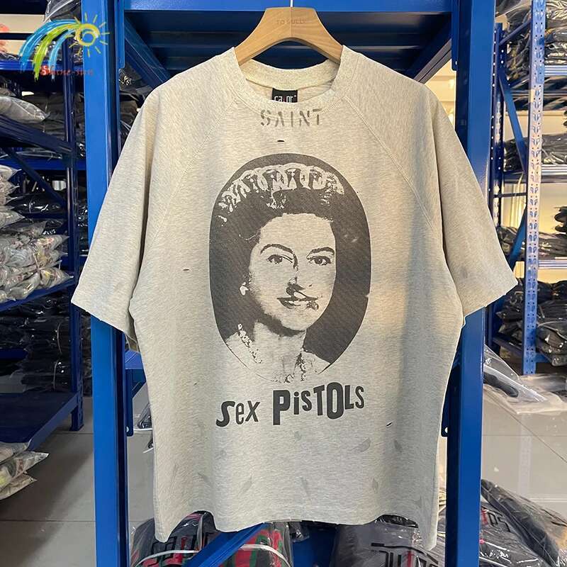 25SS New Style Vintage Washed Grey Saint T Shirt Men Women Streetwear Character Graphics Print Damaged Tee Cotton T-Shirts