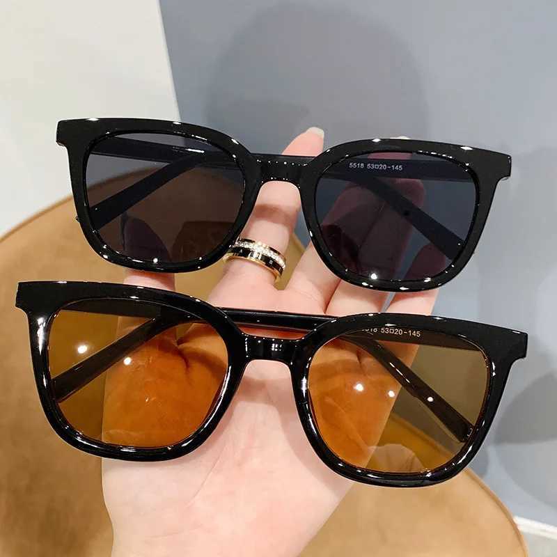 New Unisex Rectangle Vintage Sunglasses Fashion Design Retro Sun Glasses Female Lady Eyeglass Cat Eye Goggles UV400 EyewearC250411