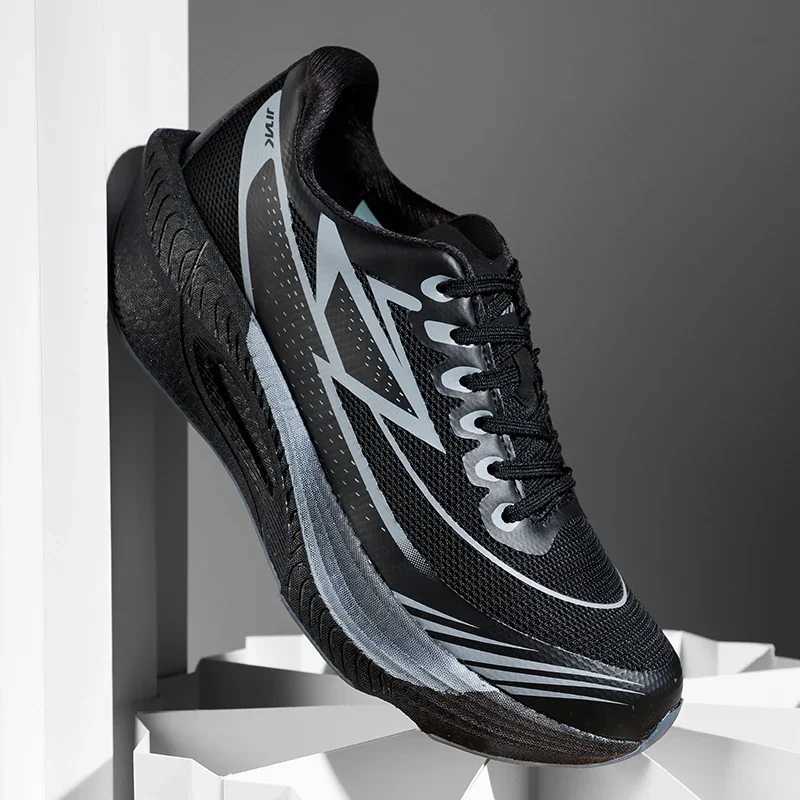 Mens Carbon Plate Running Shoes Womens Supercritical E-TPU Cushioning Jogging Shoes Lightweight and Comfortable Sports ShoesC250411