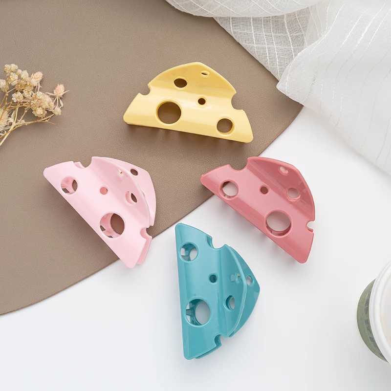 New Solid Color Acrylic Cheese Hair Clips Elegant Women Korean Style Hairpin Funny Food Shark Cawl Clip Girls Hair Accessories Y2504012