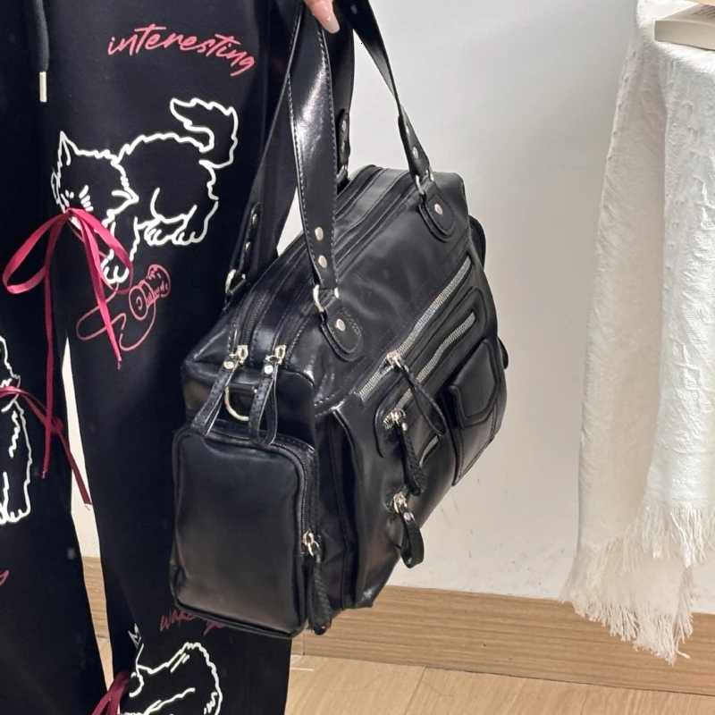 Punk Inspired Soft Tote Bag Women Reinforced Zipper Commuter Crossbody Bags 2025 Retro Biker Style Hand Carry Shoulder BagT2511112