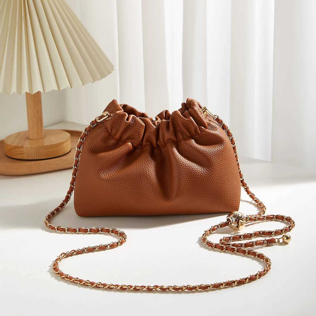 bag womens new 2024 black senior slung bag womens chain bag ladies leather cloud handbag birthDay gift Valentines Day bagT2511112