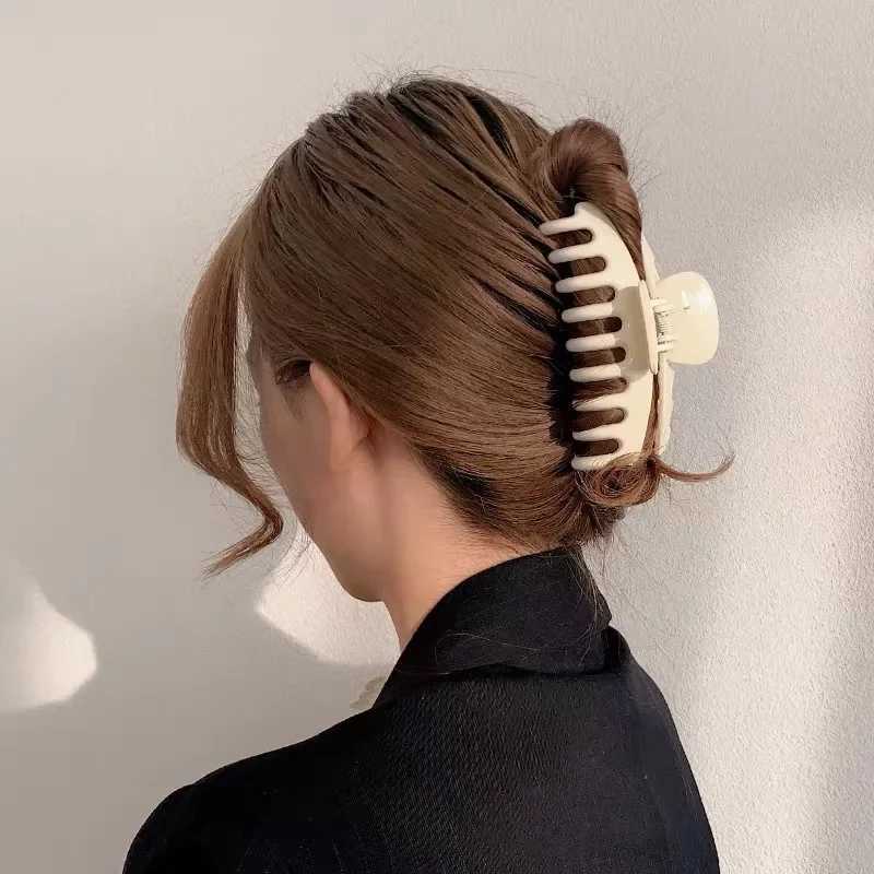 New womens oversized hair clip crab bucket girls ponytail hair clip shower clip fashionable hair accessory gift headwear Y2504012