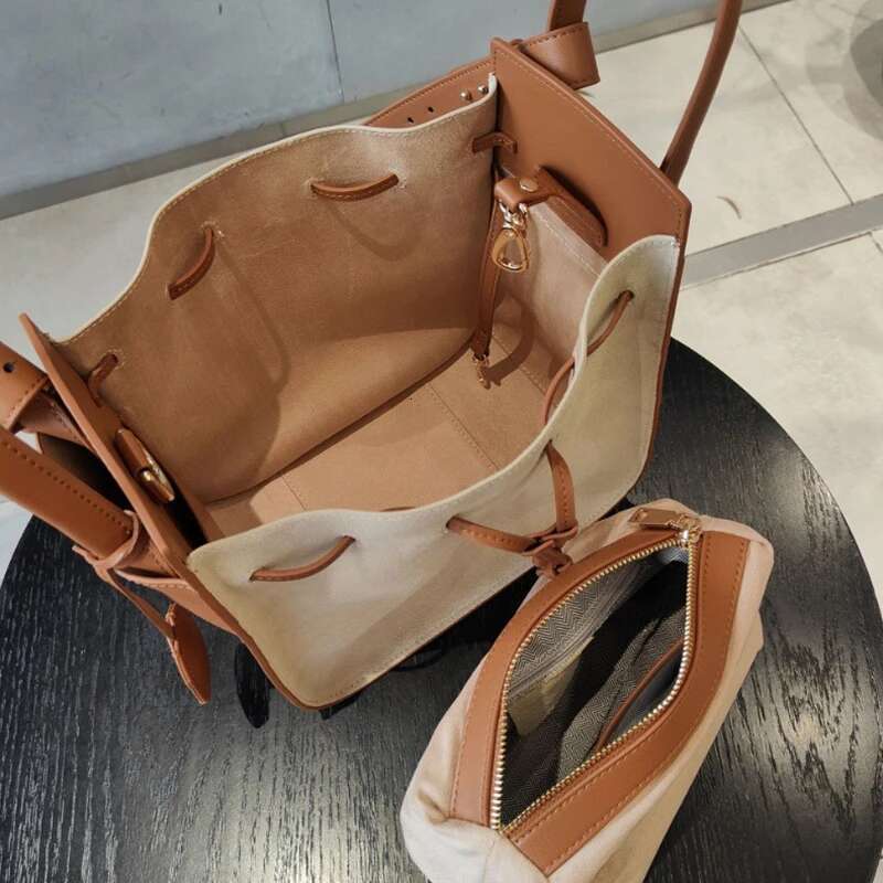 Top Layer Cowhide Wing 2025 New Niche Design Genuine Leather Drawstring Single Shoulder Crossbody Women Hand Bucket Bag