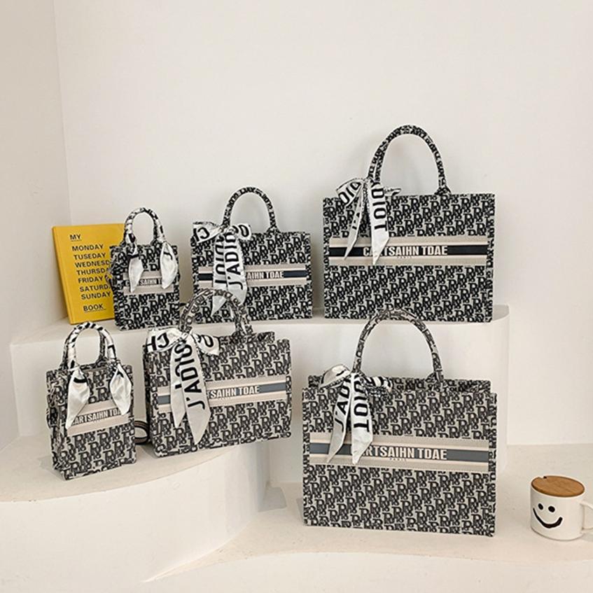 new hot Free shipping designer shoulder bag for women Tiny house Luxury summer new outdoor black gray Large capacity designer bag