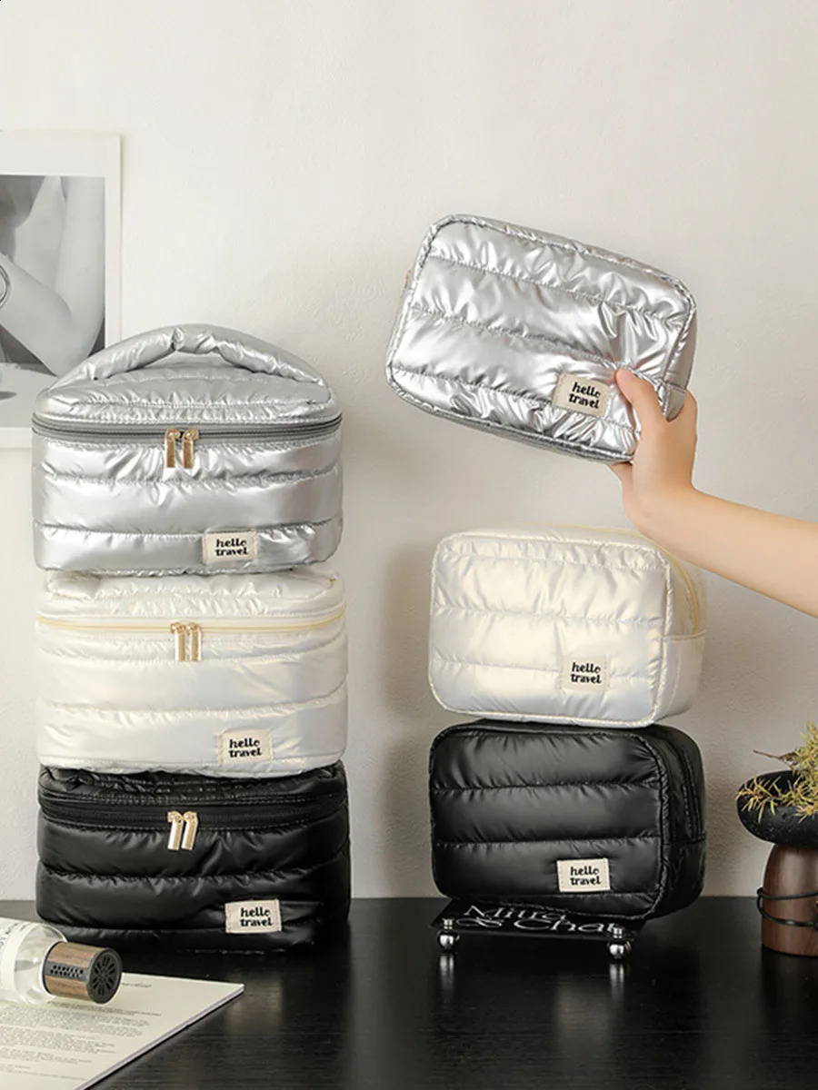 Large capacity makeup bag makeup bag toilet bag portable storage bag travel organizer 250410