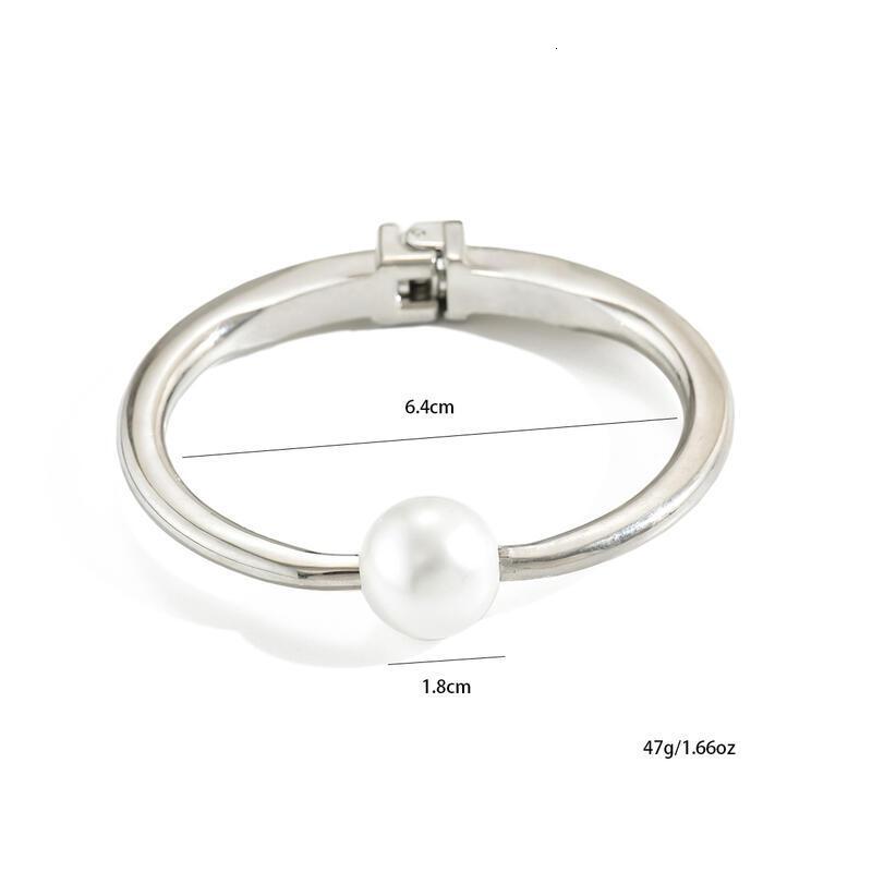 e 14K Gold-Plated Pearl Bangle Bracelet - Radiant and Timeless Elegance