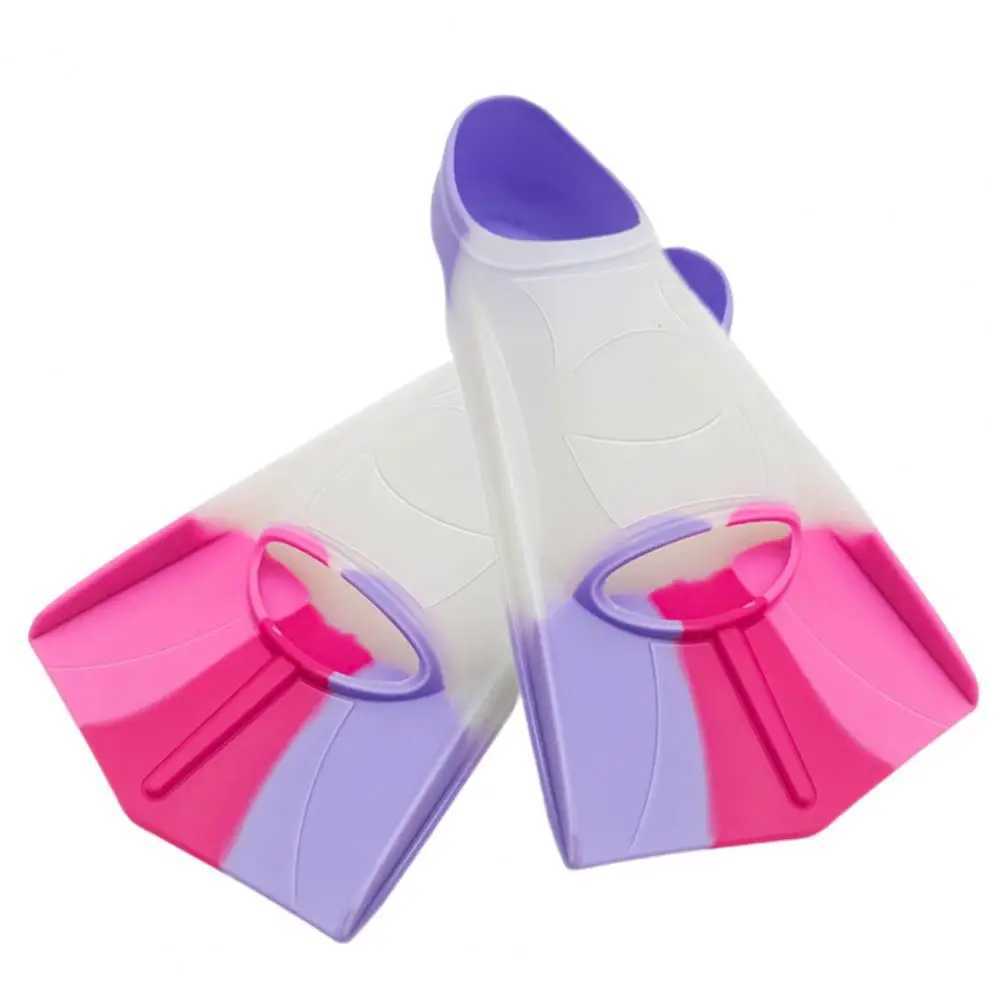 Swimming fins with storage bag super soft high elasticity silicone swimming flip cover childrens training toolY250412