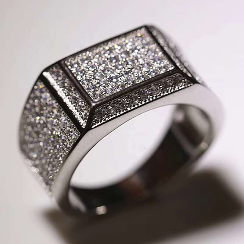 High Quality Hip Hop Jewelry Dubai Luxury Glaring Cool 925 Sterling Silver Iced Out Paved VVS Moissanite Diamond Mens Ring