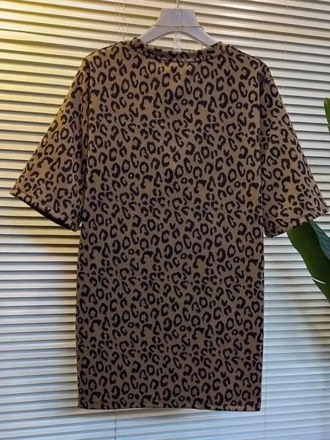 Leopard Print sequined womens short sleeved T-shirt loose fit top for summer 250410