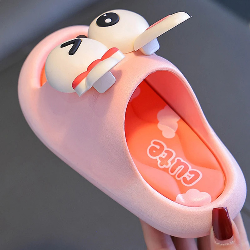 Childrens Sandals Slippers Summer Girls Cute Lovely Shoes Fashion Non Slip Soft Soles Boys Shoes Bathing Babies Slippers 250411