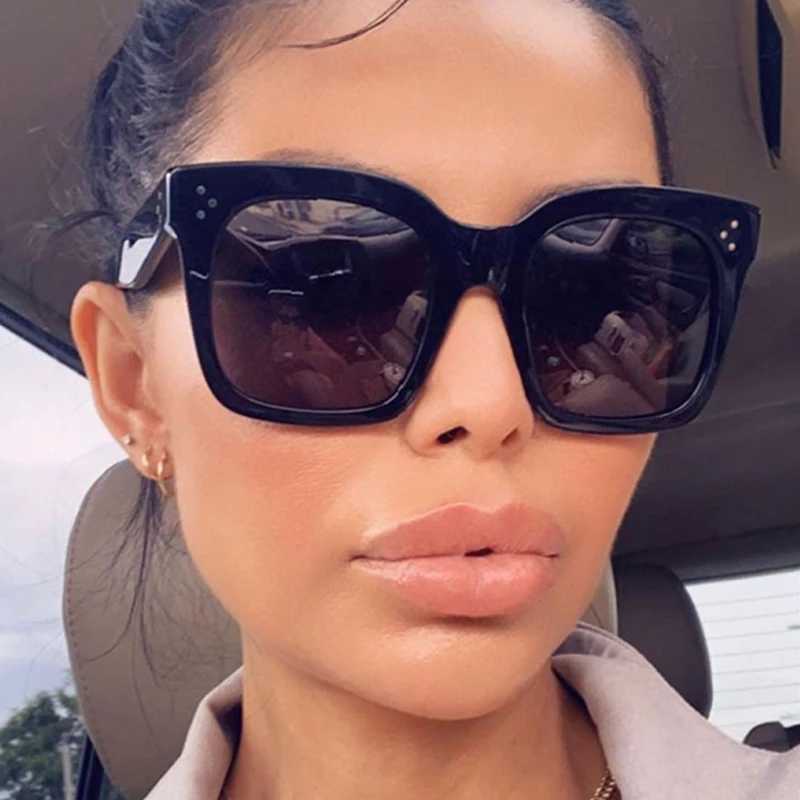 Oversized Square Sunglasses Woman Retro Black Driving Shades Eyewear Female Vintage Brand Designer Mirror Sun Glasses OculosC250411