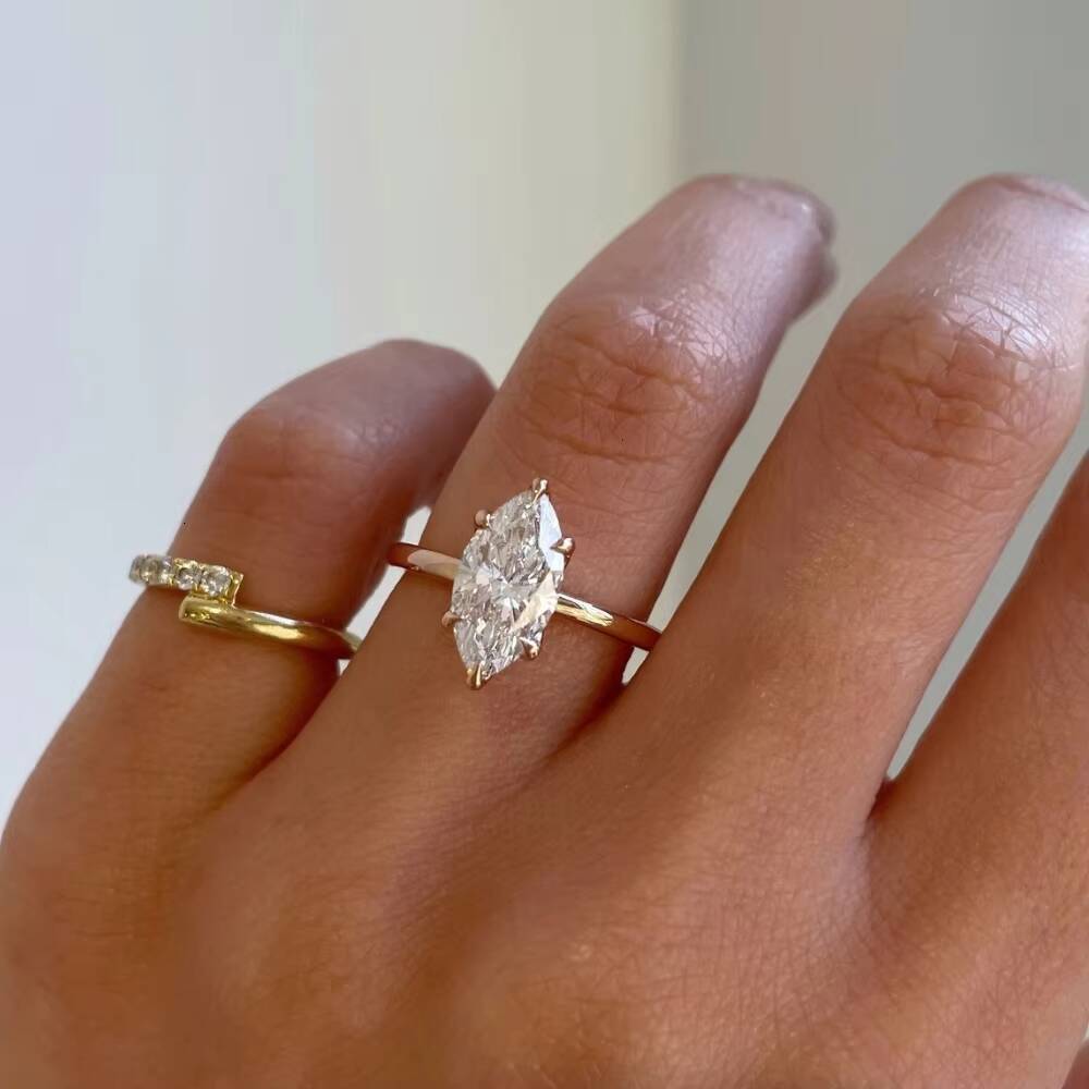 Beautiful 18K Rose Gold 2CT Marquise Moissanite Diamond Ring Solitaire Fine Jewelry Women Wedding Engagement Rings