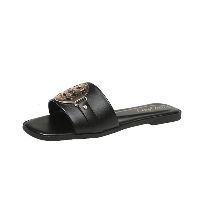 free shipping designer slippers for womens ladies 2025 Summer New Square Head Flat Bottom Large Fashion Casual Beach Sandals Size 35-43 for daily wear
