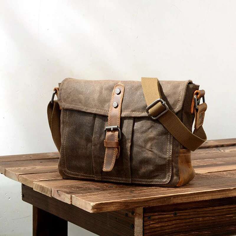 New Retro Casual Canvas Shoulder Men Simple Crossbody Waterproof Men's Bag Horizontal
