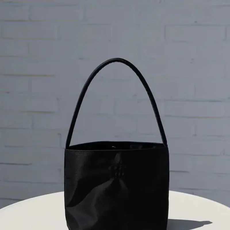 Korean Mucu and by Fiable Embroidered High Elasticity Waterproof Nylon Versatile Casual Womens Shoulder BagXJ250412