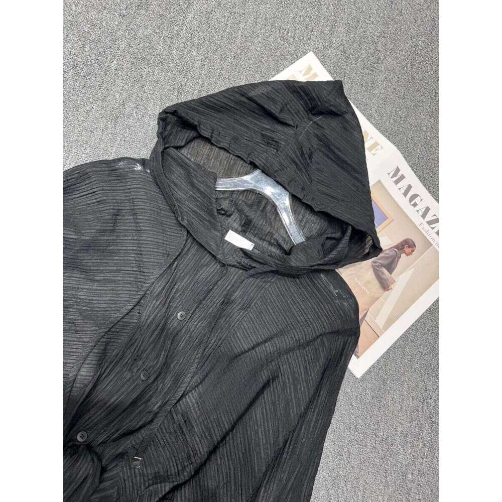 New Summer Light and Thin Ice Silk Sunscreen Clothes for Women, Loose and Slim Sunscreen Clothes, Thin Coat, Hooded Top, Trendy