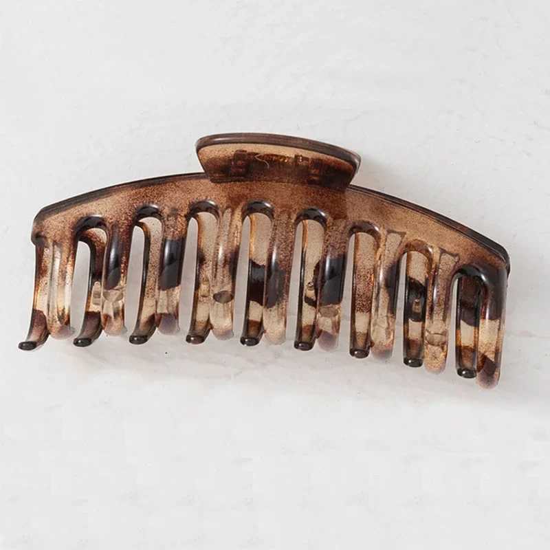 3pc grab clip shark clip simple back of the head clip curling clip premium grab clip Leopard Seal Four Seasons Daily Co. Ltd Y2504012