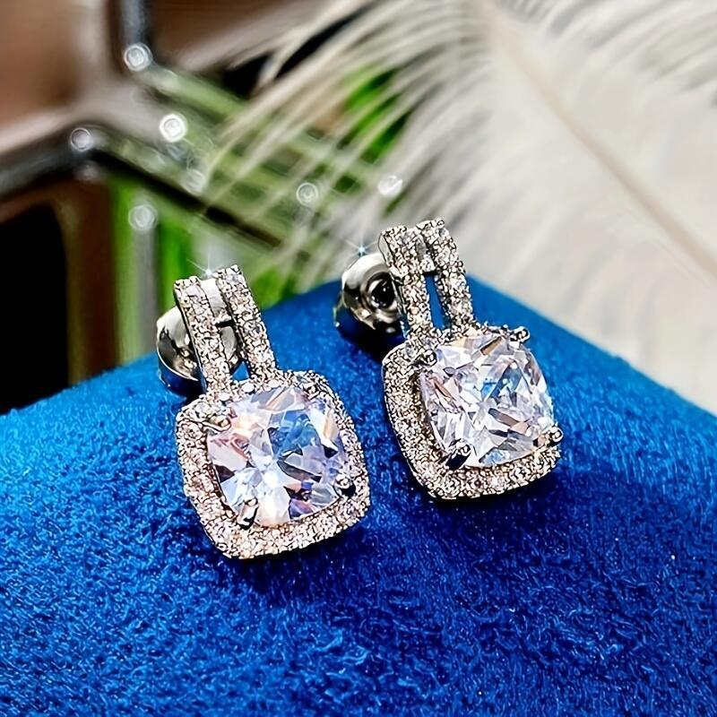 2CT Cushion Moissanite Stud Drop D Color Lab Created Dia Sterg Sier Platinum Plated Square Halo Earrings for Women Birthday Jewelry Gifts