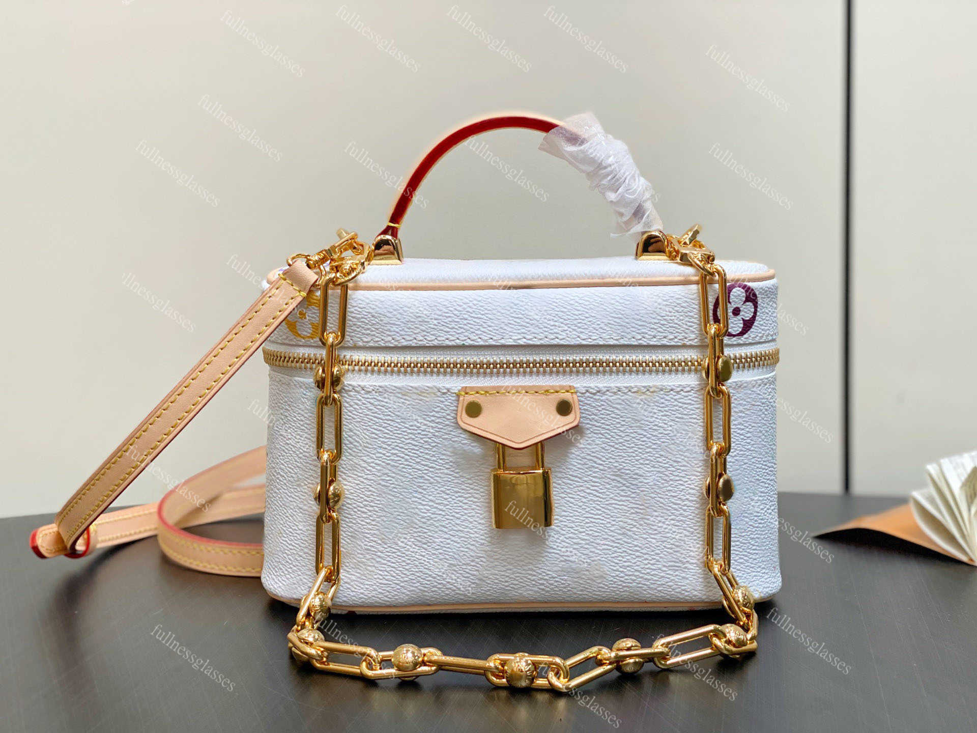 Cosmetic Bags Cases Vanity Chain Pouch TM Dopp Kit Toilet Pouch Dopp Kit Pochette Cosmetique PM Cosmetic Pouch GM Nice Nano Toiletry Pouch Wash Bags Beauty Makeup Case