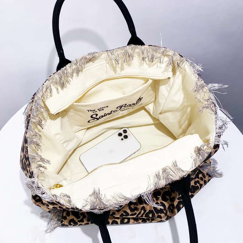 Large Capacity Leopard Canvas Tote Bag For Women Designer Handbag And Purses 2024 New In Letters Tassel Underarm Shoulder