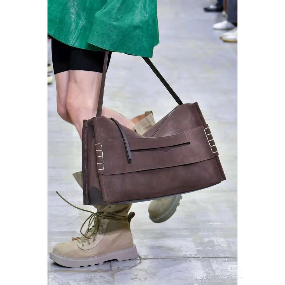 Suede ing Top Layer Cowhide Nubuck Leather Tote Large Capacity Shoulder Crossbody Underarm Bag Women 2024 Autumn New