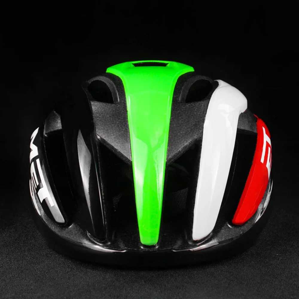 Mens bicycle helmet road bike racing dynamic comfort helmet lightweight bike helmet UAE team GavillaT250412