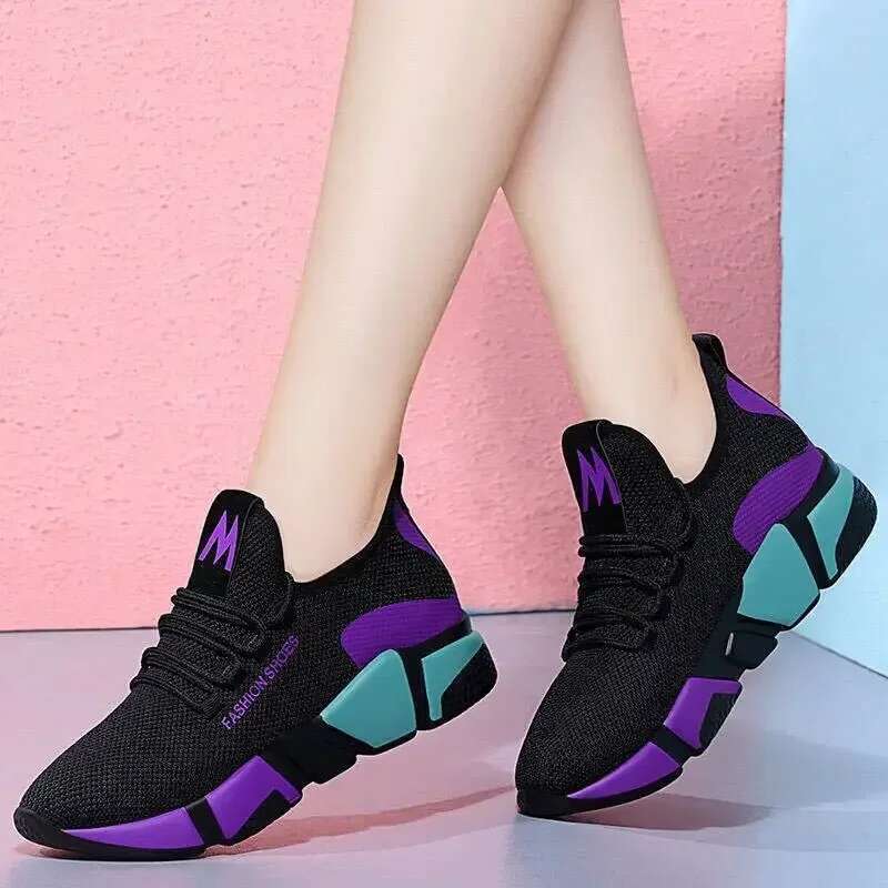 2025 New Women's Versatile Lace Comfortable and Lightweight Designer Fashion Sports Shoes