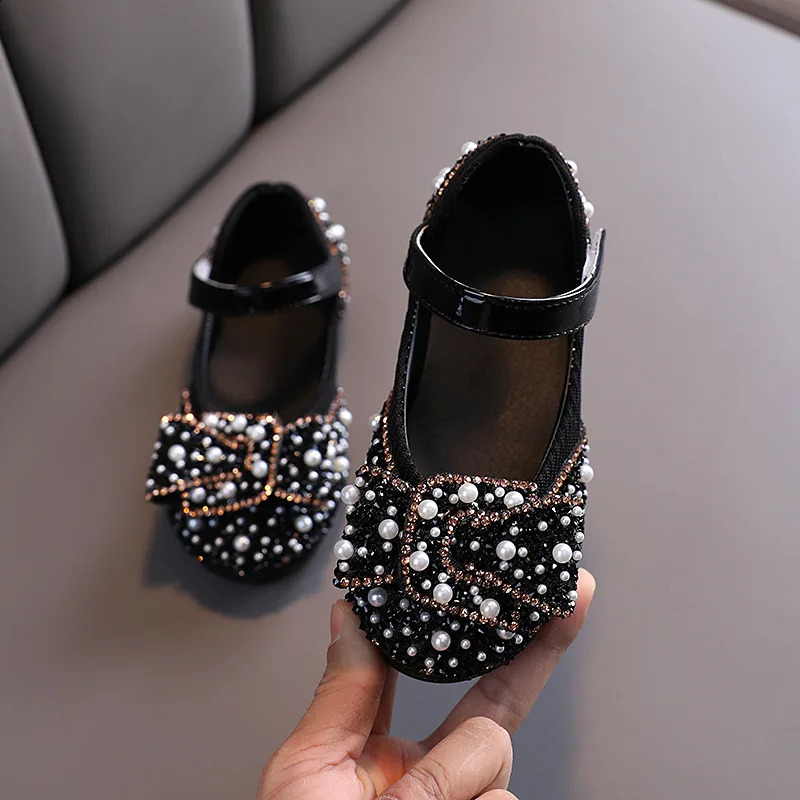Spring Children casual shoes girls princess flat shoes party shoes glitter bow pearl crystal sparkling baby performance shoes D487 250411