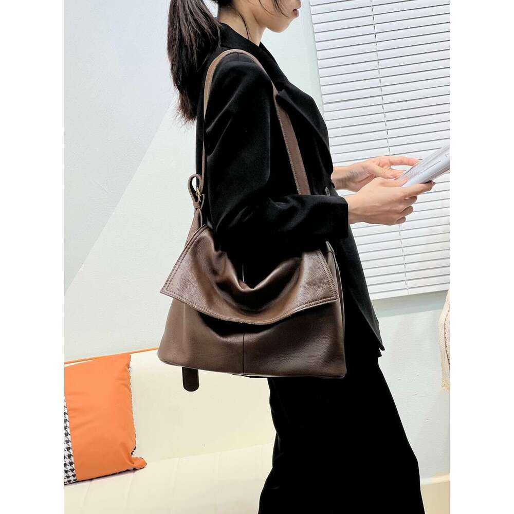 Luxury bag designer niche top natural soft leather Satchel Beach Bags slouchy casual women Totes large capacity shoulder messenger bag