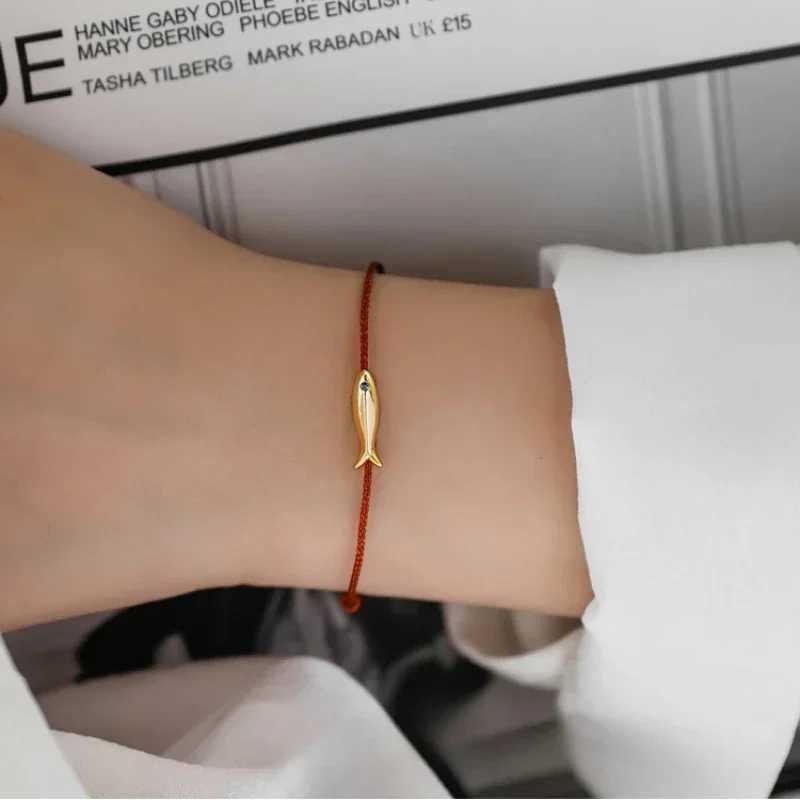 Fashion Cute Blue String Fish Bracelet for Women Bohemian Metal Animal Handmade Red Rope Adjustable Bracelet Jewelry GiftsC250411
