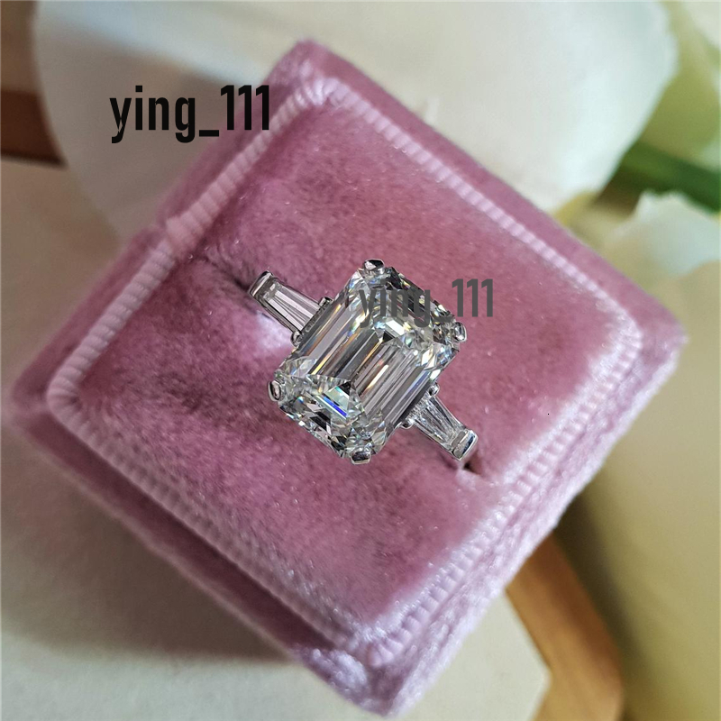 Jewelry Solid Gold Ring For Women 3.0 Carat Emerald Cut Lab Grown Diamond IGI Certificate Trapezium 3 Stones Womens Engagement Ring