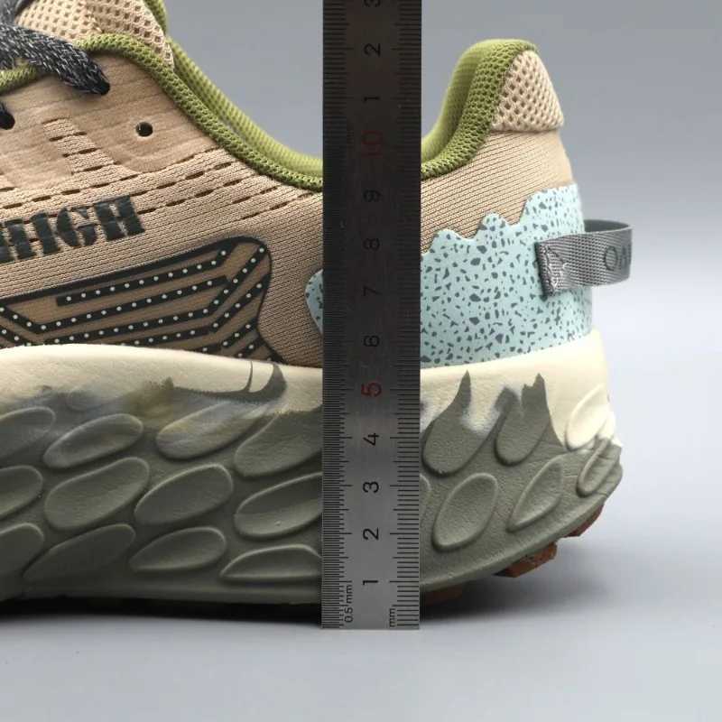 New Trend Man Trainers for Running Top Quality Thick Soled Walking Jogging Shoe Cfortable Anti Slip Sport and Leisure Shoe Z250411
