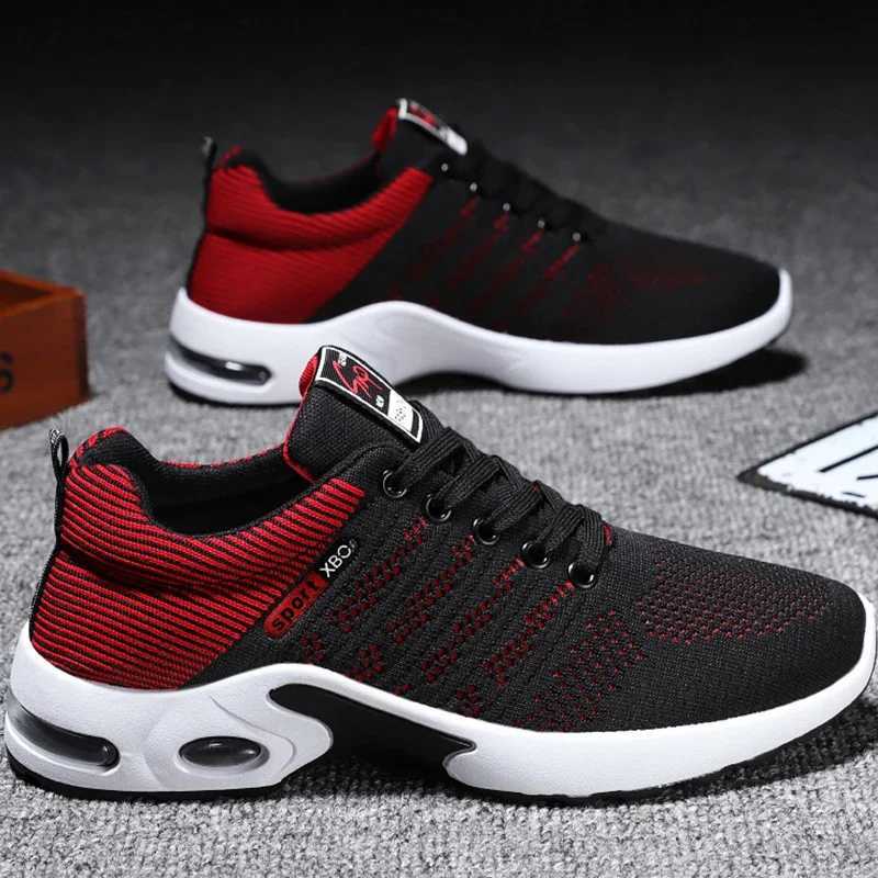 Mens running shoes spring low cut casual outdoor walking shoes soft sole breathable anti slip new mens sports shoes W250412