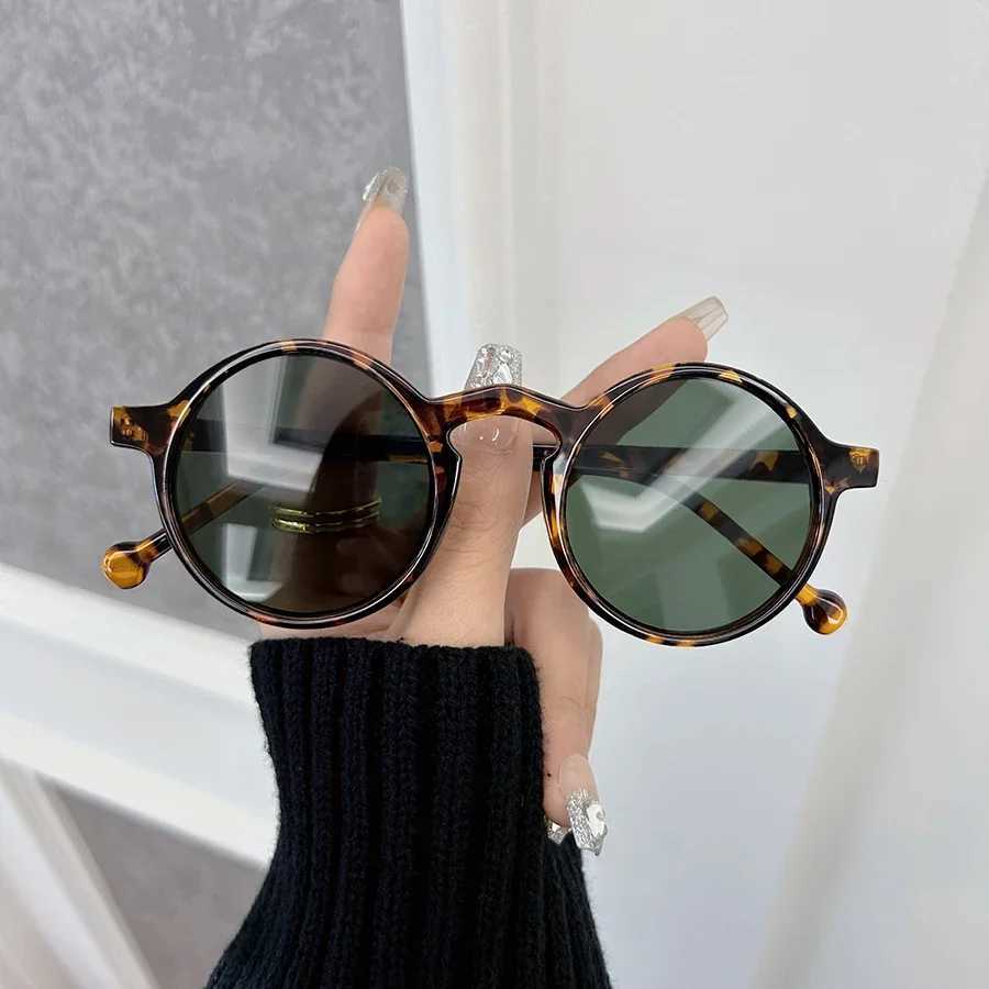 Retro Round Sunglasses Women Men Fashion Brand Vintage Sun Glasses Female Male Designer Mirror Punk Outdoor Oculos De Sol Z250411