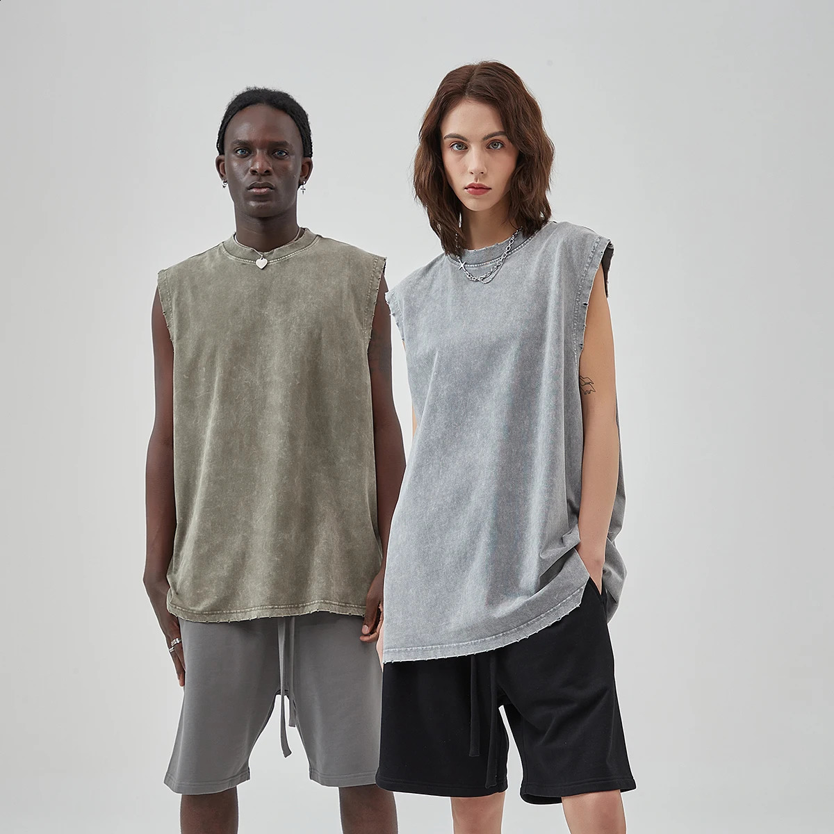 Vintage Streetwear Hip Hop Washed Worn Vest Oversize Casual Sleeveless Tshirt Summer Mens and Womens Waistcoat Top 250407