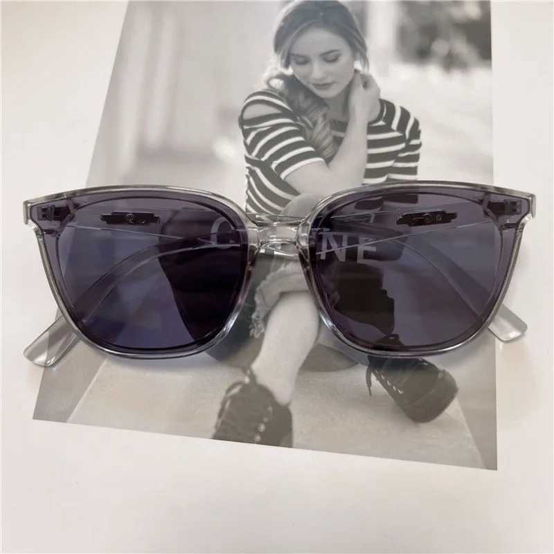 Retro Large Frame Sunglasses Men and Women UV Protection SunglassesC250411