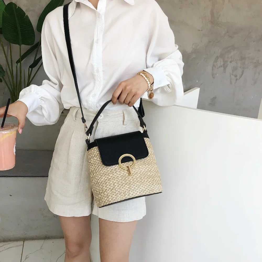 Beach shoulder womens bag 2023 new Fi trend Korean Versi Versatile Fi handheld cross body bucket bagXJ250412