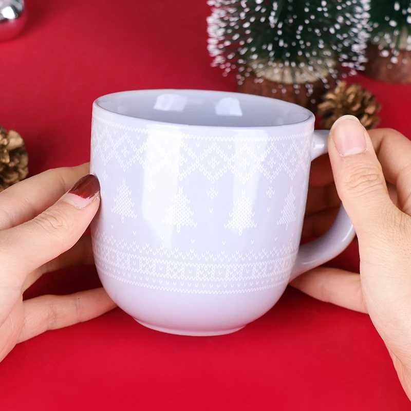 Christmas 350ml Premium Ceramic Christmas Mug Red Cup With Cartoon Reindeer Handle Design For Coffee Milk Water Xmas Gifts Y251112