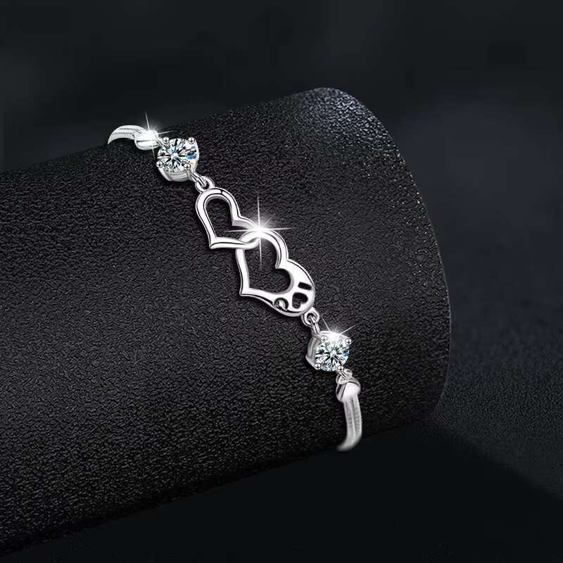 Wholesale 1Carat Moissanite Bracelet for Women S925 Sterling Silver Minimalist Fashion Double Heart Shaped Hand Chain Jewelry