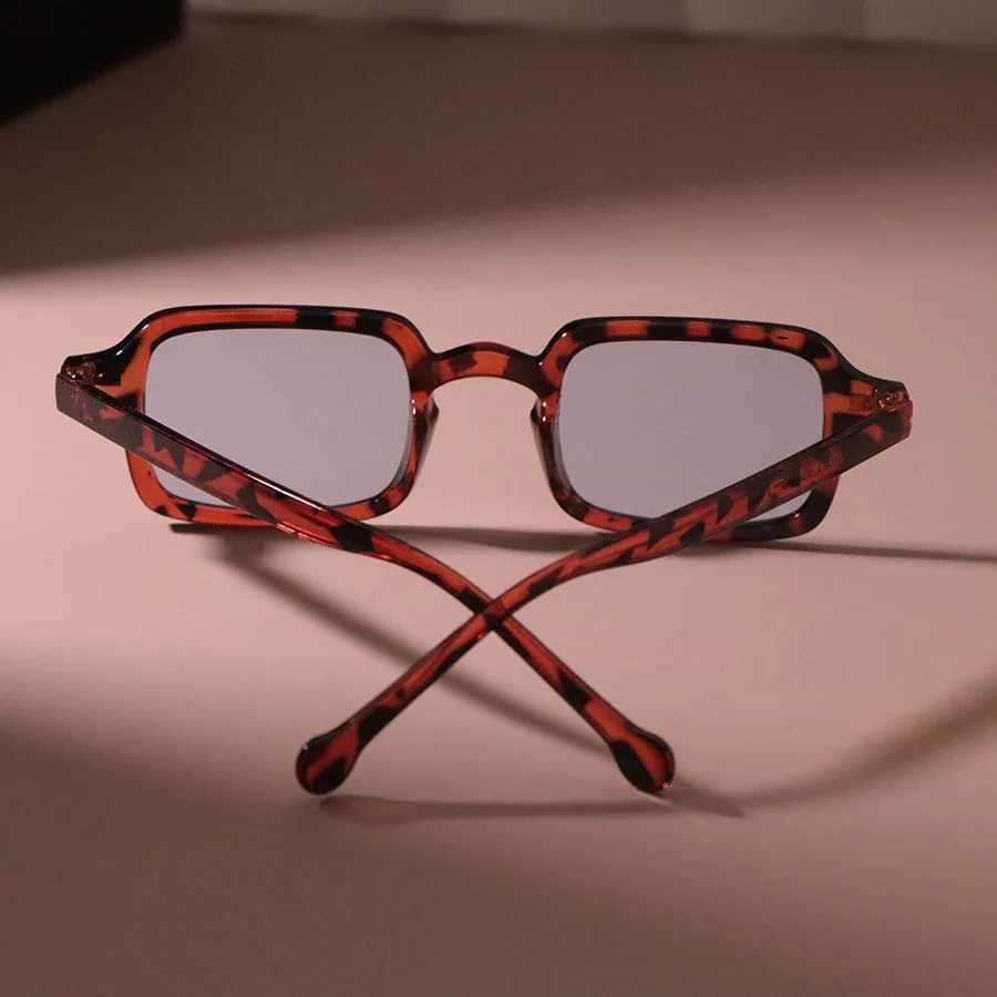 Vintage Square Sunglasses Women Men Rectangle Retro Sun Glasses Female Male Brand Designer Mirror Punk Shades Oculos De SolC250411
