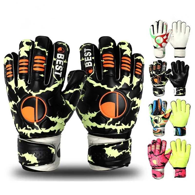 2015 Professional Womens Goalkeeper Gloves with 5 Fingers Preserved Thick Stick Latex Football Goalkeeper GlovesXJ250412