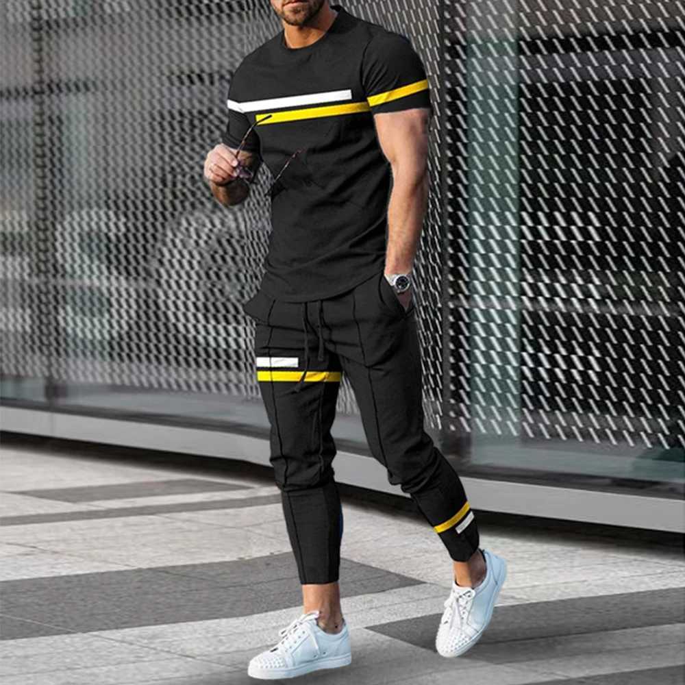 Mens T-shirt track set 2-piece short sleeved sportswear set fashionable mens clothing mens casual O-neck top pants setXJ250412