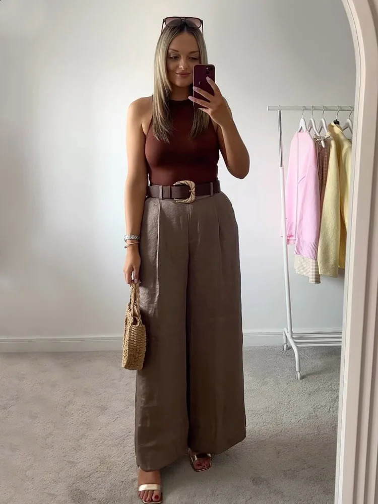 TRAFZA Womens Chic Solid Belt Wrinkles Decorate Casual Loose Long Pants Woman Elegant Side Pocket Zipper Wide Leg Long Pants 250411