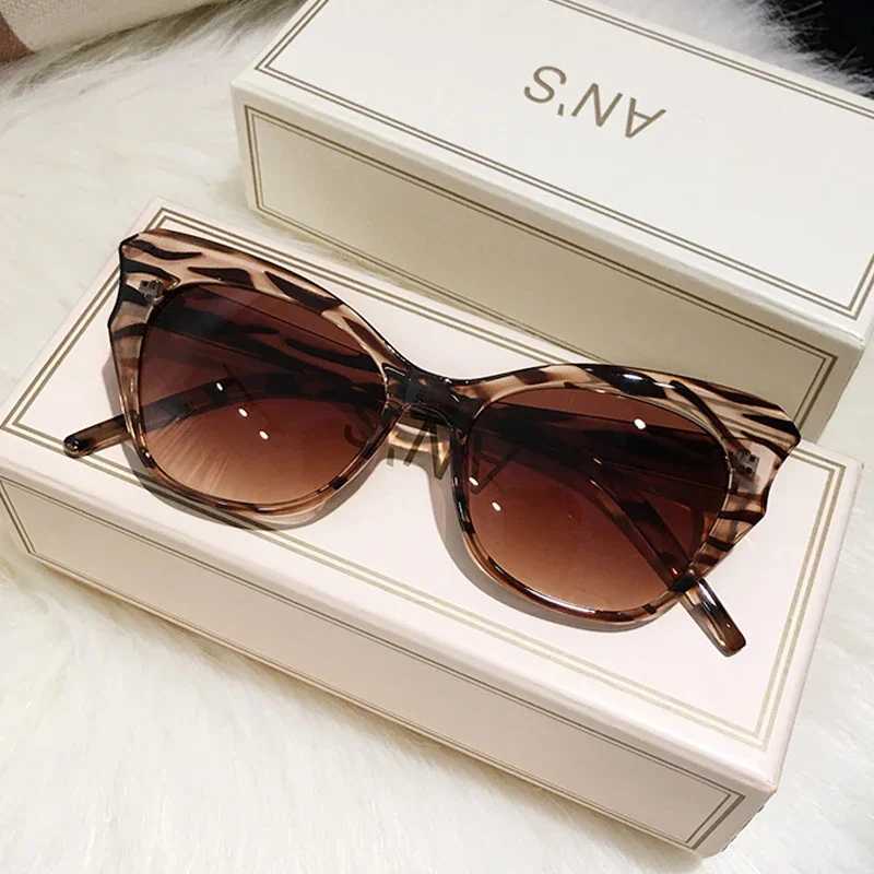 Cat Eye Sunglasses Women Brand Designer Vintage Sun Glasses Female Fashion Candy Colors Gradient Travel Oculos De Sol Z250411