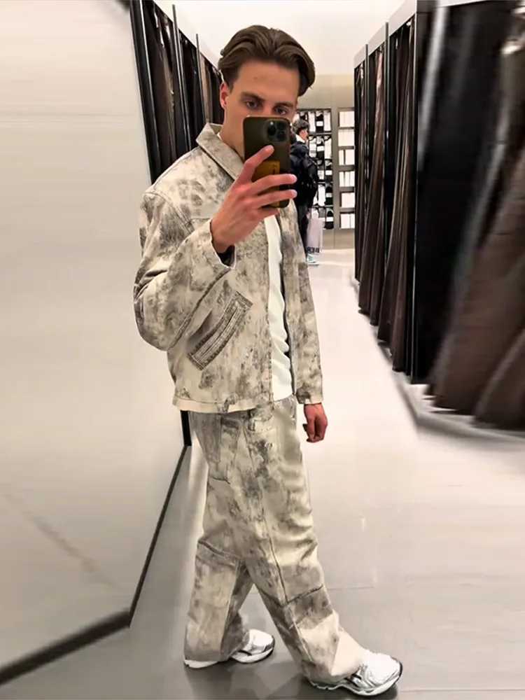 Retro printed jacket and pants set for mens casual long sleeved zipper jacket with straight matching pants two-piece set spring cargo track set W25041
