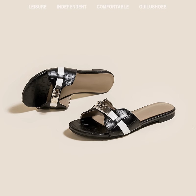 Women's 2025 summer new flat slippers wear French flip-flops flip-flops soft soled beach half slippers