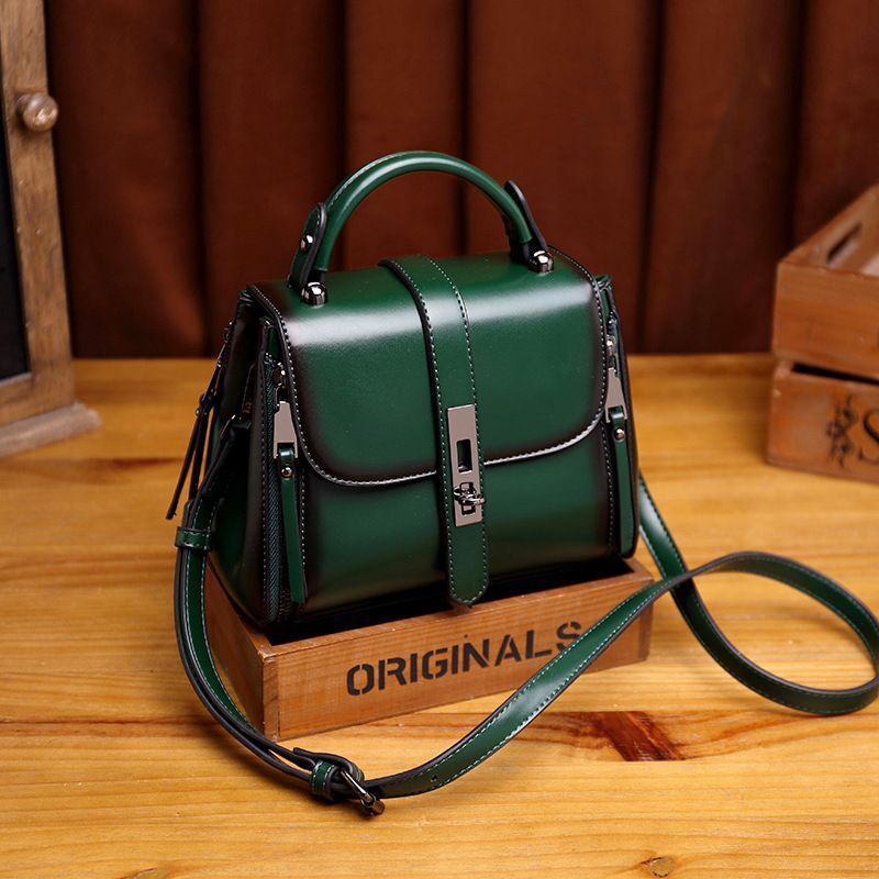 High End Feeg Diagonal Cross Western Stle Square Women's New And Fashionable Small Portable Shoulder Bag,