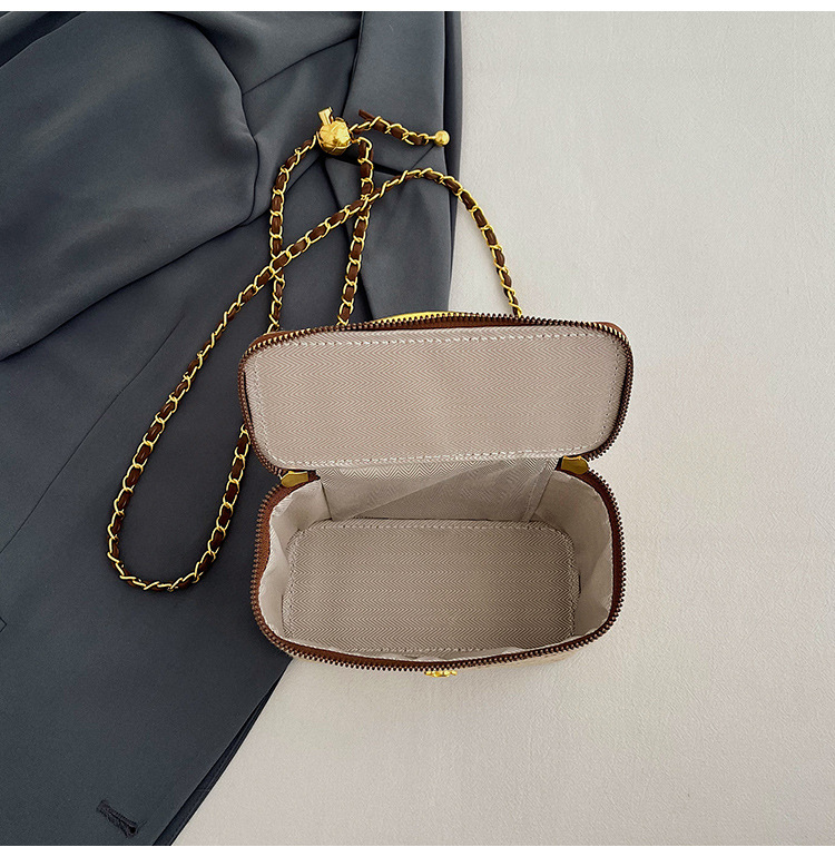Elegant Versatile Women New Print Quilted Chain Bag Popular Vintage Fashion Shoulder Box Bag Brown
