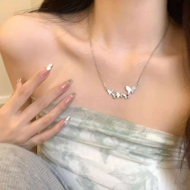Niche design, temperament, butterfly fairy aura, sier necklace, collarbone chain, westernized personality, high-end feeg, sweet and cool accessory cha